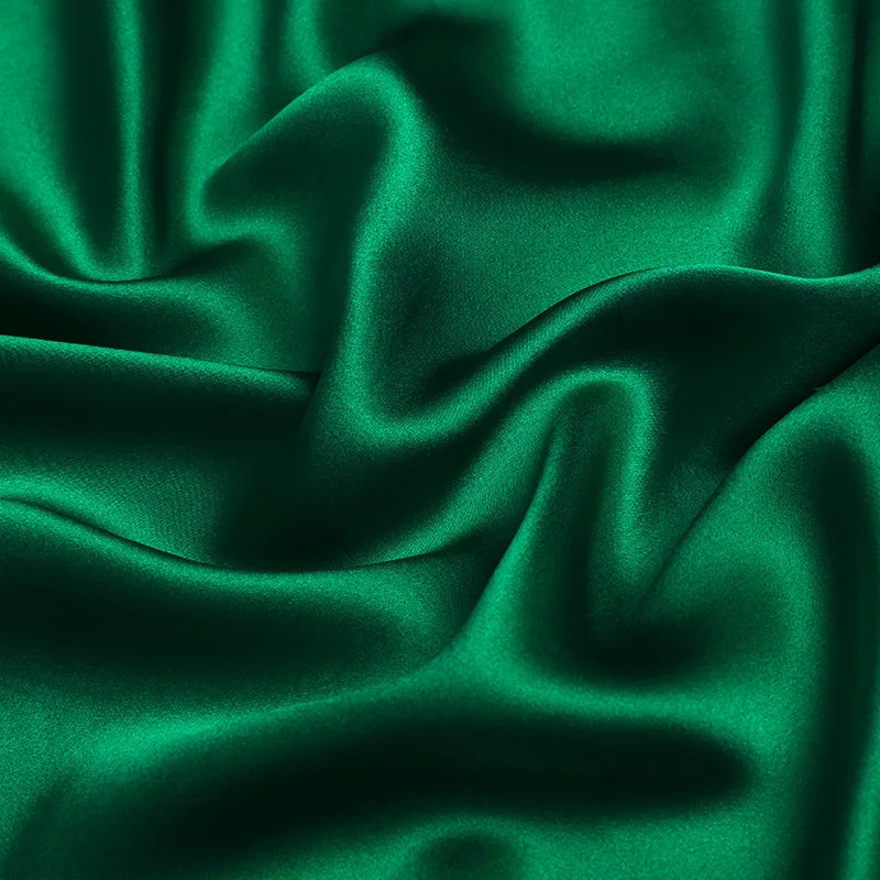 Natural Mulberry Stretch Satin (90% Silk+10% Spandex)16 19m/m Thick 42.5" ( 108cm)  55" (140cm) Width Deep Green Silk Fabric