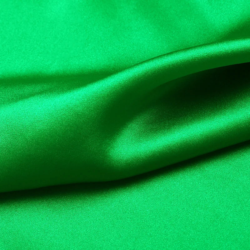 Natural Mulberry Stretch Satin (90% Silk + 10% Spandex)16 19m/m 42.5" ( 108cm)  55" (140cm) Solid Emerald-Green Charmeuse Fabric