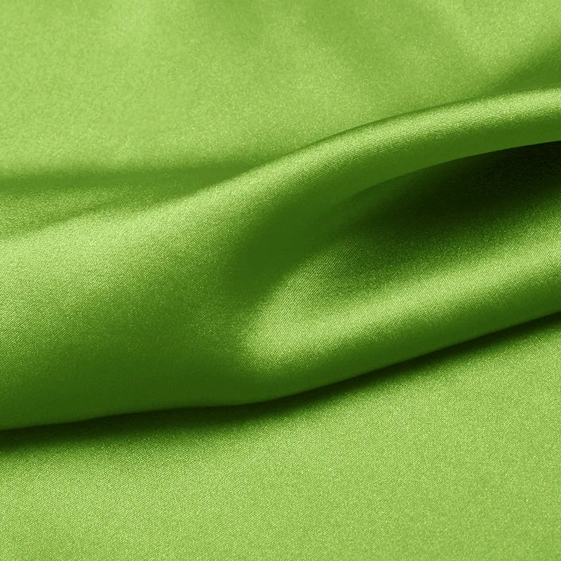 100% pure silk natural luxury mulberry charmeuse 16 19 22m/m 6A grade 45"( 114cm )width grass green clothing bedding silk fabric