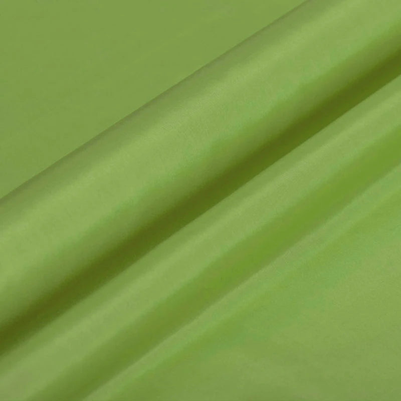 100% Pure Silk Natural Mulberry 8m/m 6A grade 45"( 114cm ) Width Yellow Green Elegant Lady Girl Cloth Lining Habotai Silk Fabric