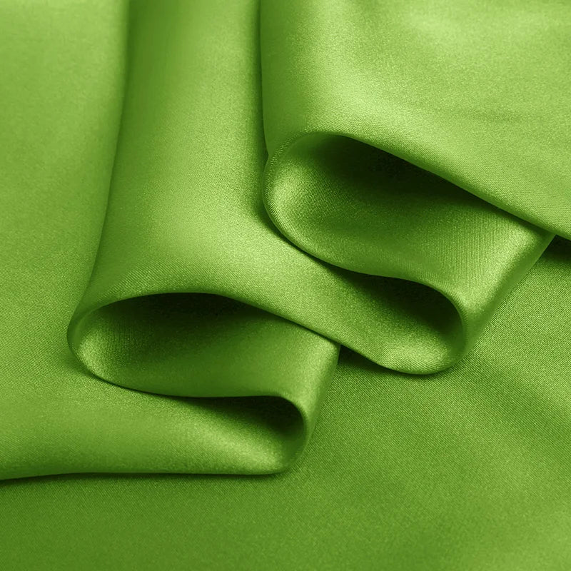 100% pure silk natural luxury mulberry charmeuse 16 19 22m/m 6A grade 45"( 114cm )width grass green clothing bedding silk fabric